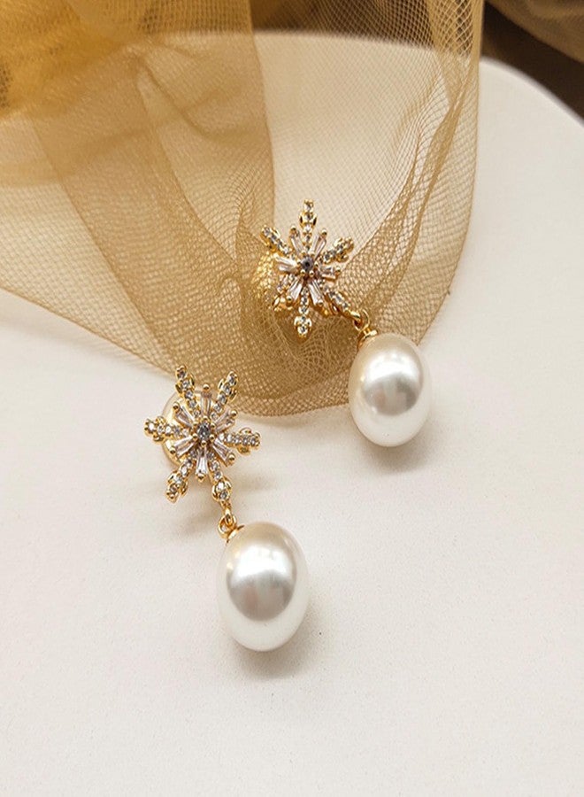 GLMOCM Crystal Snowflake Earrings for Women Gold Snowflake Earrings Sparkly Christmas Holiday Earrings for Women Christmas Jewelry - Image 5